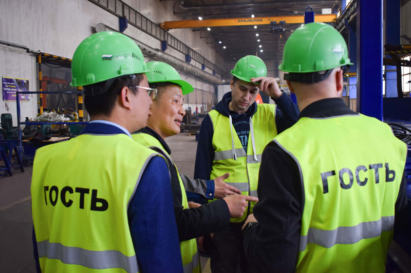 Прицепную технику посетили представители Guangzhou Huajing Machinery Technology Co., Ltd