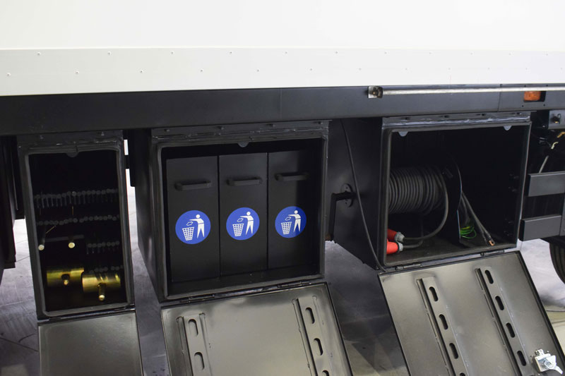 Подвесные рундуки: переносные стойки-подставки, контейнеры под мусор, кабель для внешнего подключения