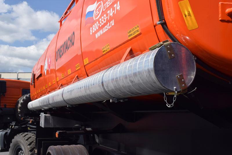 Полуприцеп-цистерна ППЦН-22 (001) для нефти (3-осный, прямое сечение)