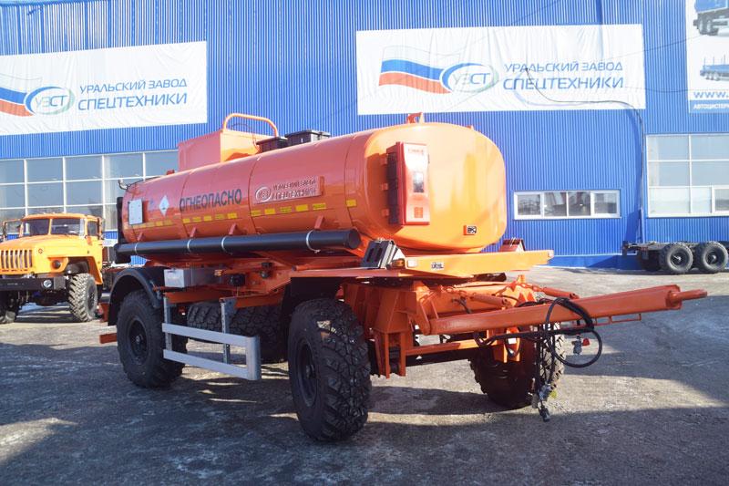 Прицеп-цистерна для ГСМ марки УЗСТ-ПЦ-10-002 (2 оси)