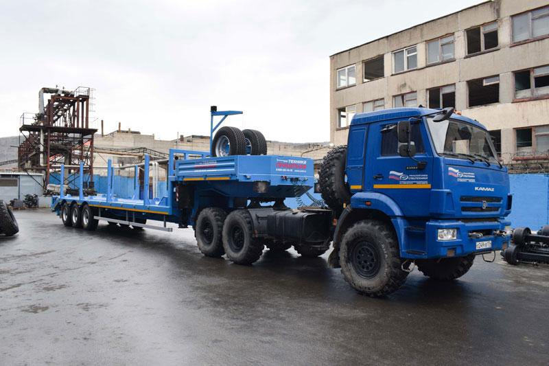 Полуприцеп тяжеловоз высокорамный ППТ-9177-049В3-40 (35 т.)