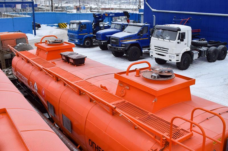 Полуприцеп-цистерна ППЦ-20 (015-10) для ГСМ (2-осный, переменное сечение)