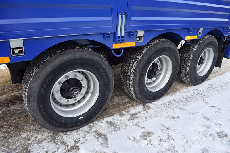 Полуприцеп тяжеловоз высокорамный ППТ-9177-015В3-40 (35 т.)