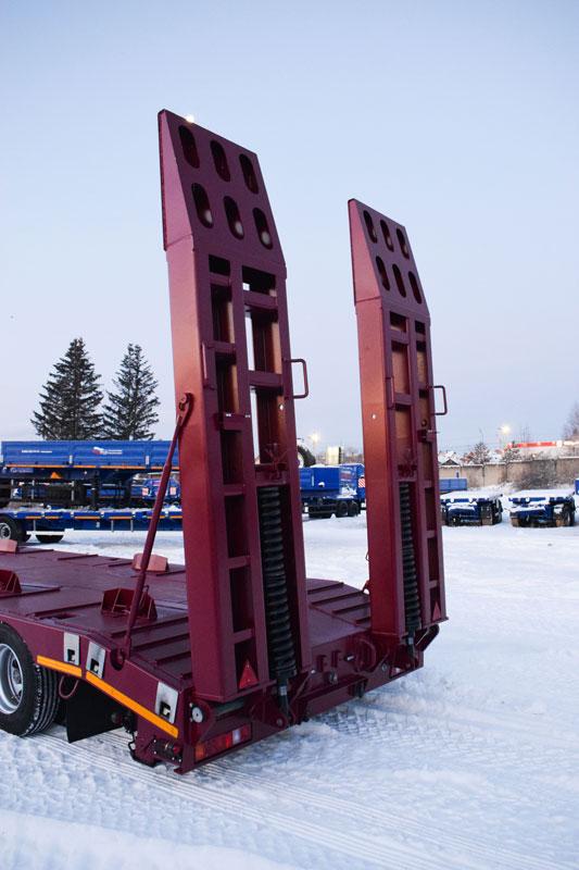 Полуприцеп тяжеловоз низкорамный ППТ-9176-010Н4 (56 т.)