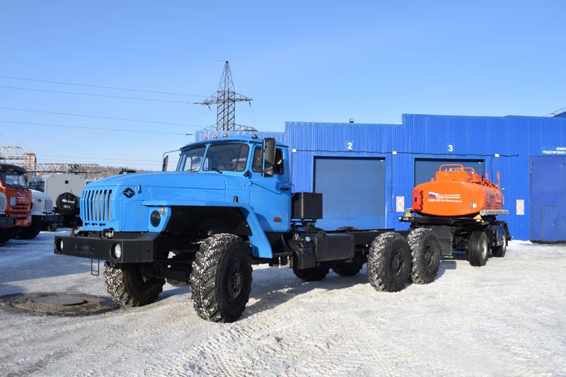 Прицеп-цистерна для ГСМ марки УЗСТ-ПЦ-8-002 (2 оси)