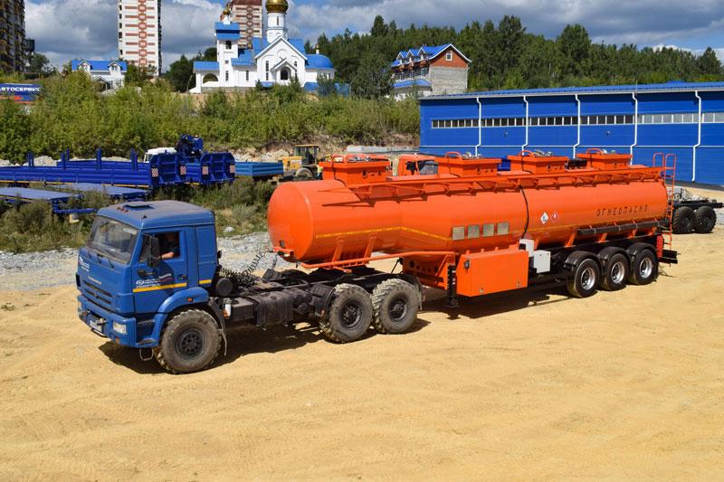 Полуприцеп-цистерна ППЦ-40 (010) для ГСМ (3-осный, переменное сечение круглой формы)