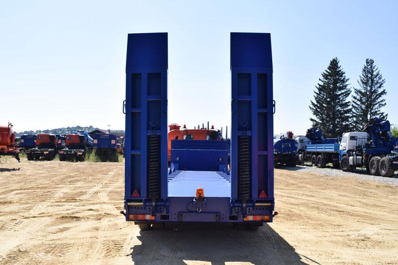 Полуприцеп тяжеловоз низкорамный ППТ-9179-004Н2 (24 т.)