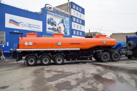 Полуприцеп-цистерна ППЦ-30 (008) для ГСМ (3-осный, переменное сечение)