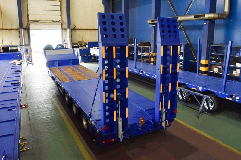 Полуприцеп тяжеловоз низкорамный ППТ-9177-032Н3 (33 т.)
