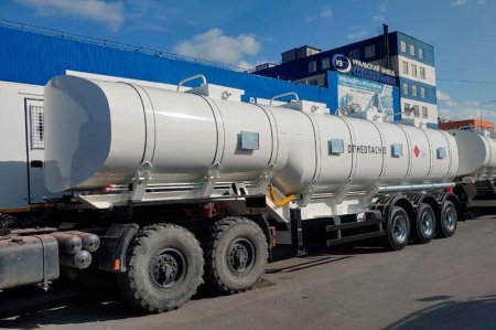 Полуприцеп-цистерна ППЦН-35 для нефти (3-осный, переменное сечение)