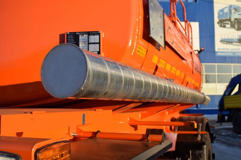Прицеп-цистерна для нефти марки УЗСТ-ПЦН-8-003 (2 оси)