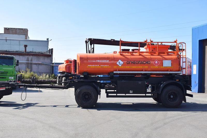 Прицеп-цистерна для ГСМ марки УЗСТ-ПЦ-11-005 (2 оси)