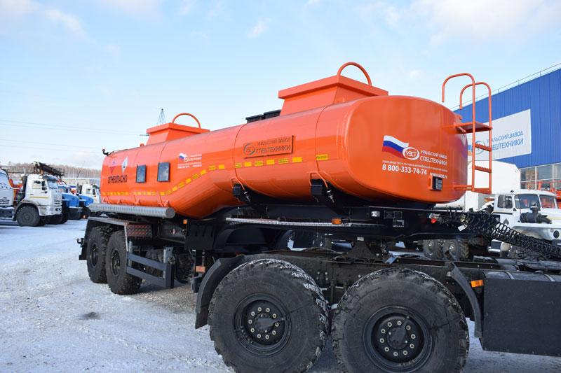 Полуприцеп-цистерна ППЦН-20 (015) для нефти (2-осный, переменное сечение)