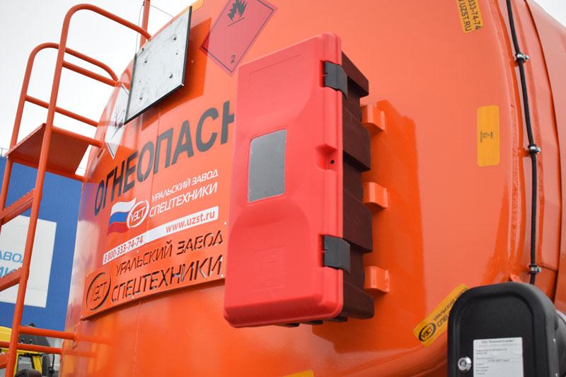 Полуприцеп-цистерна ППЦ-24 (002) для ГСМ (2-осный, переменное сечение)