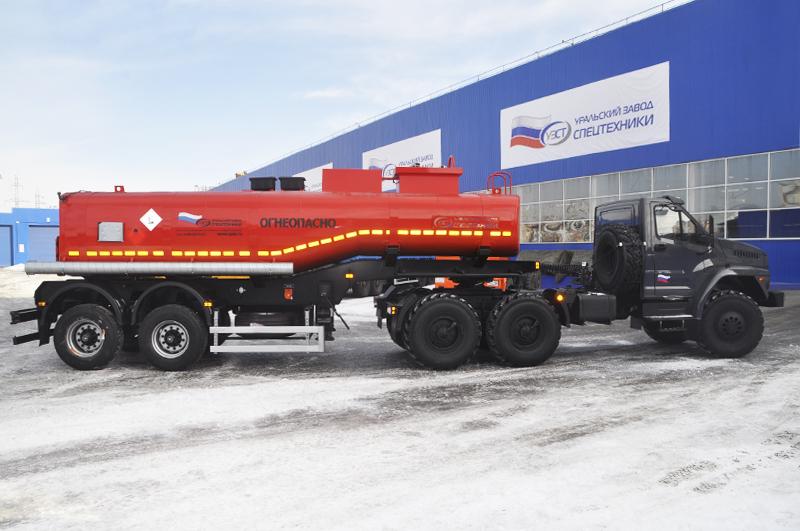 Полуприцеп-цистерна ППЦН-20 для нефти (2-осный, переменное сечение)