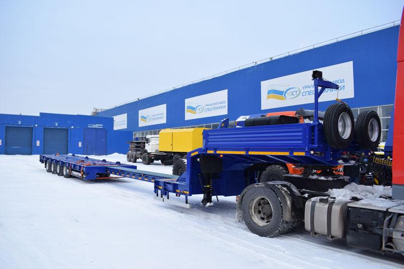Полуприцеп тяжеловоз телескопический ППТ-9176-002НР4 (51,5 т.)