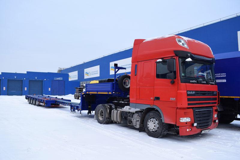 Полуприцеп тяжеловоз телескопический ППТ-9176-002НР4 (51,5 т.)