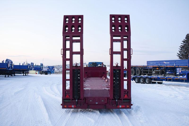 Полуприцеп тяжеловоз низкорамный ППТ-9176-010Н4 (56 т.)
