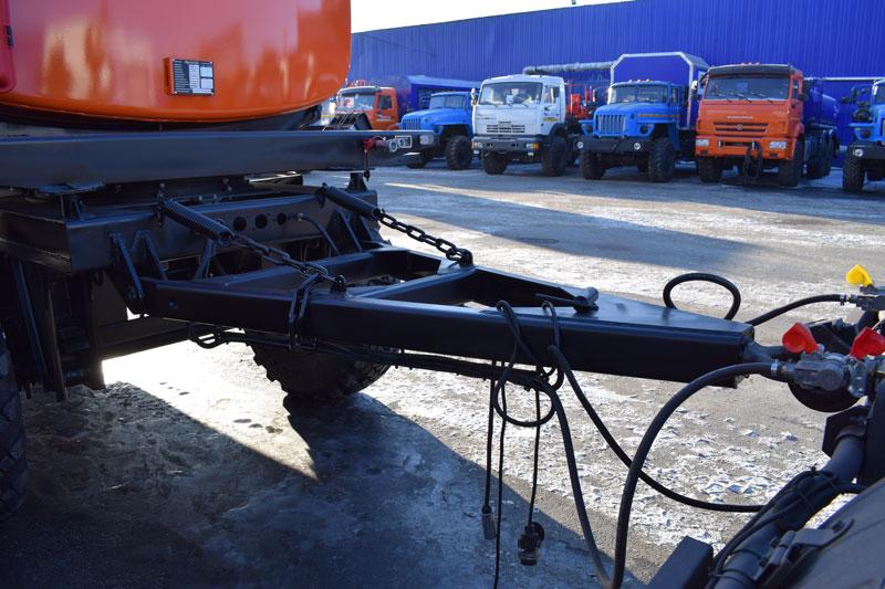 Прицеп-цистерна для ГСМ марки УЗСТ-ПЦ-12-003 (2 оси)