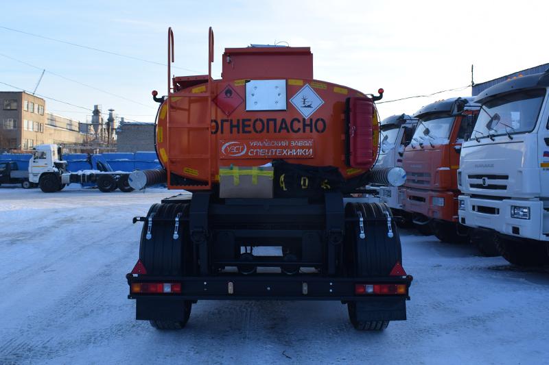 Прицеп-цистерна для ГСМ марки УЗСТ-ПЦ-8-001 (2 оси)