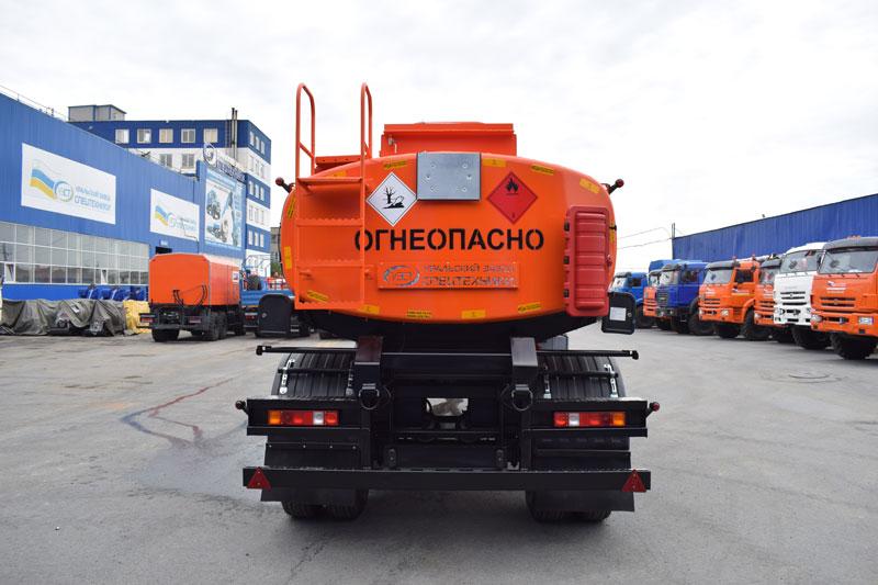 Прицеп-цистерна для ГСМ марки УЗСТ-ПЦ-12-005 (2 оси)