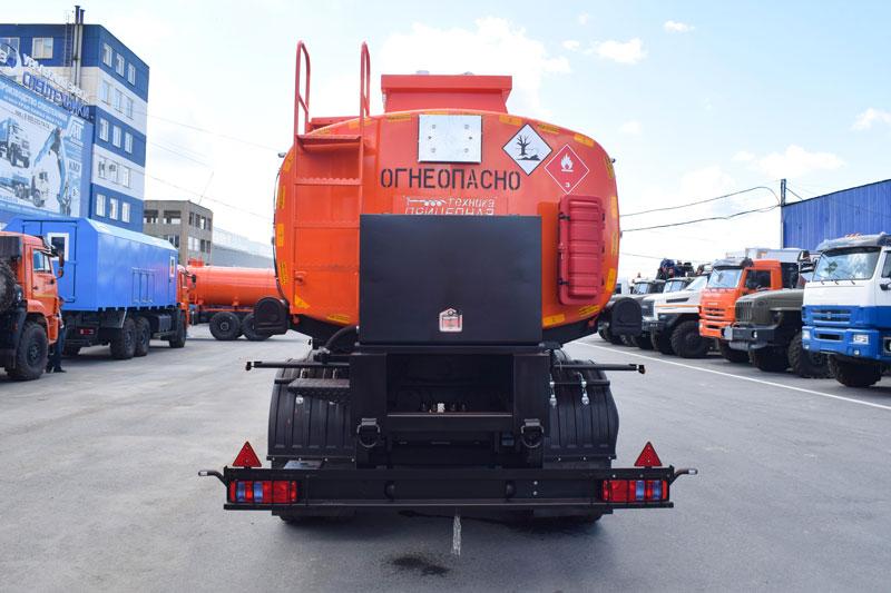 Прицеп-цистерна для ГСМ марки УЗСТ-ПЦ-20-002 (3 оси)