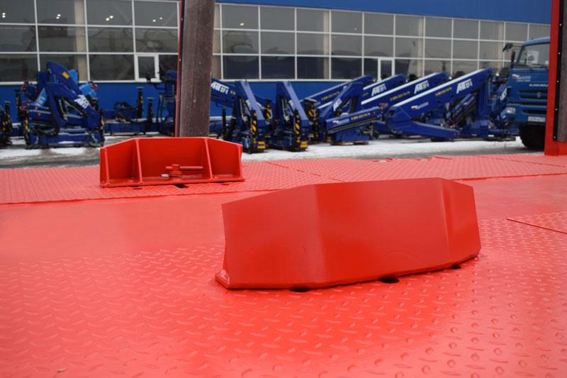 Полуприцеп тяжеловоз телескопический ППТ-9176-001НР4 (50,5 т.)