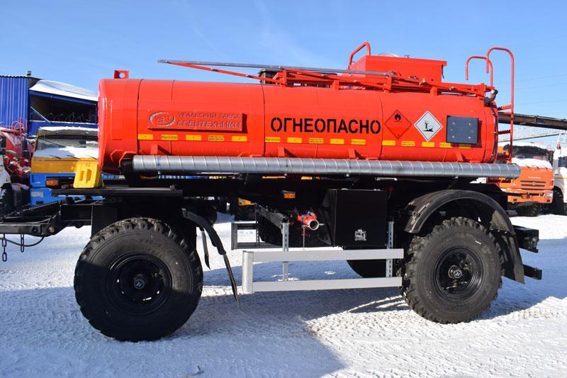 Прицеп-цистерна для ГСМ марки УЗСТ-ПЦ-10-004 (2 оси)