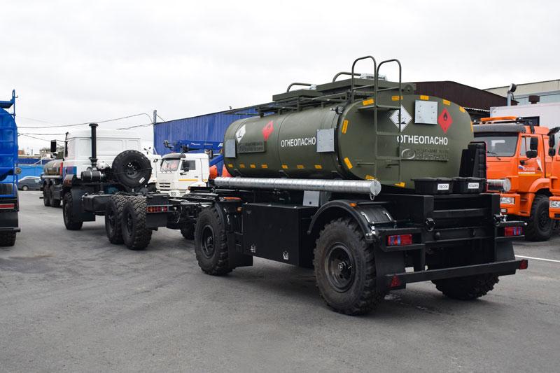 Прицеп-цистерна для ГСМ марки УЗСТ-ПЦ-8-001 (2 оси)